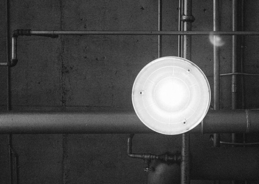 Inspirujte se osvětlením, které vychází z industriálního designu